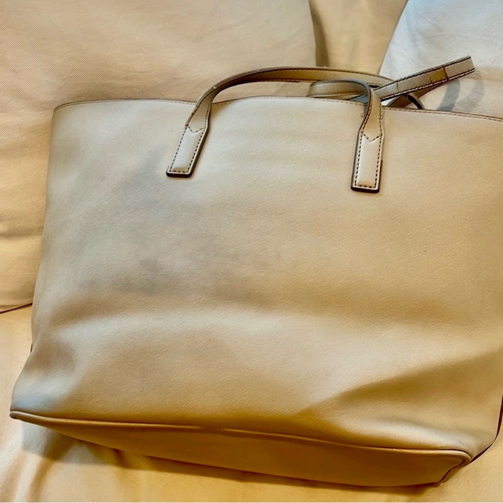 Marc Jacobs Sidekick Tan Luggage Tag 2019SS Plain Gold Leather Logo Purse Tote - Picture 11 of 14